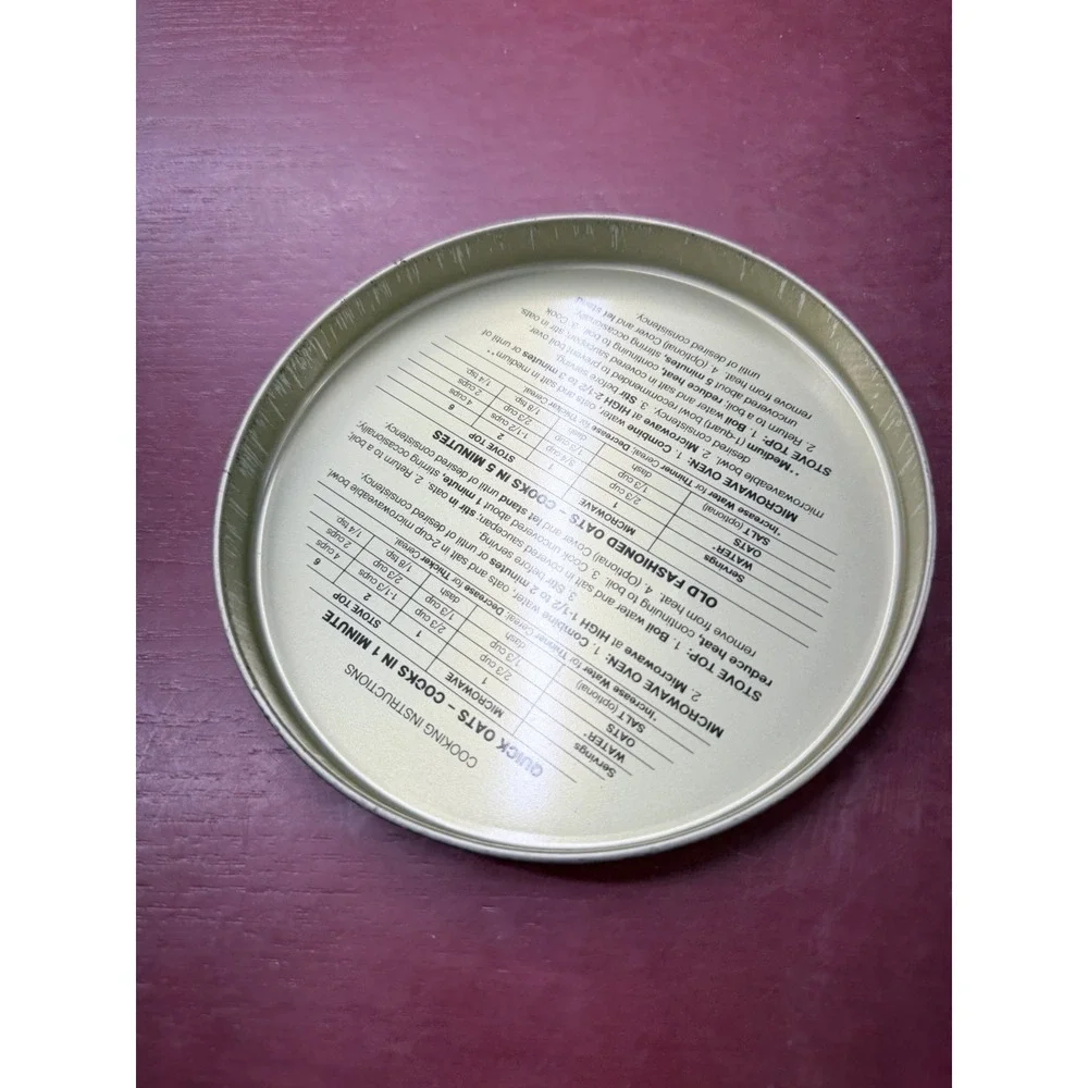 Quaker Oats Tin Canister ~ Finest Quality Recipes ~ Vintage 1992 Limited Edition